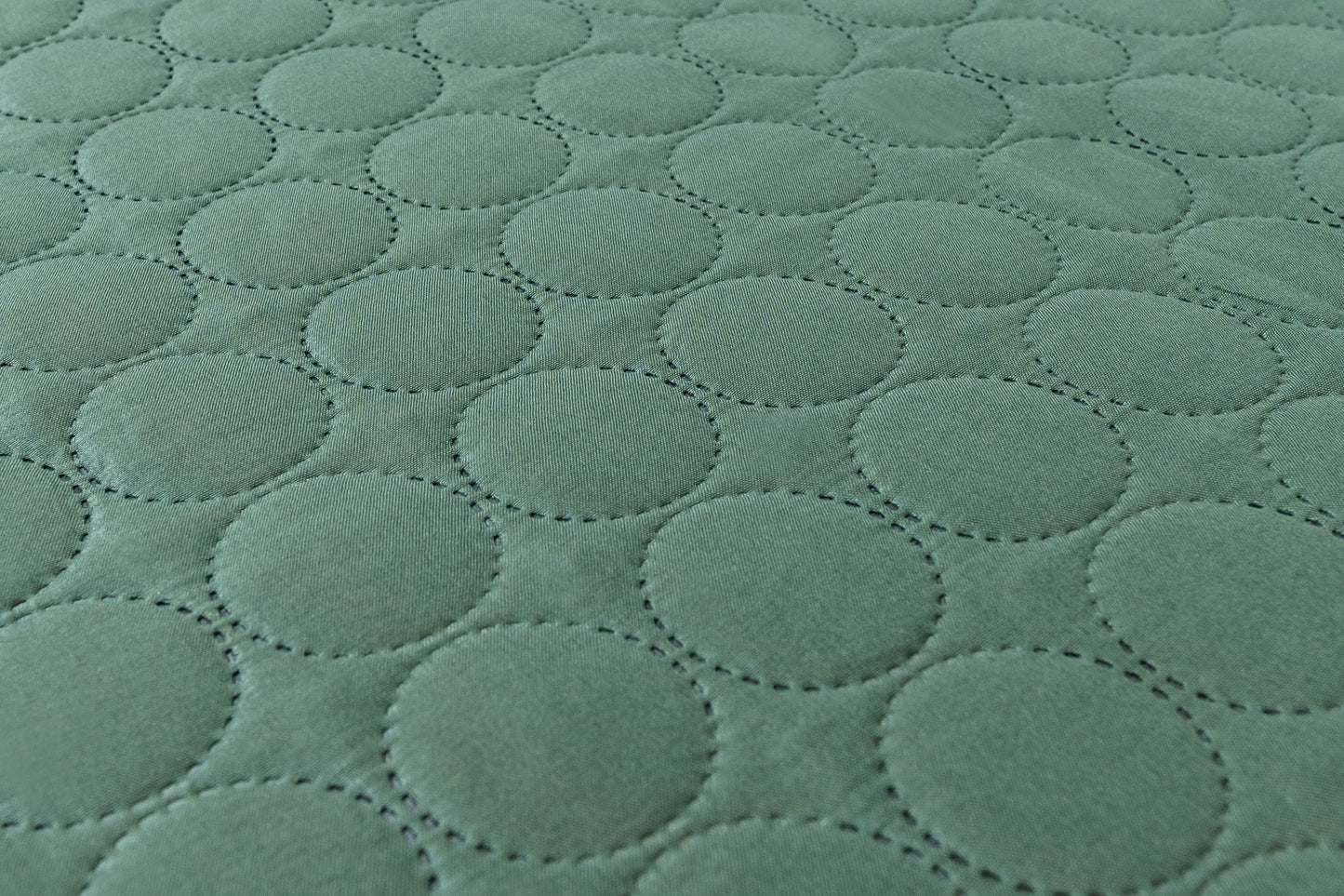 Bedspread Circles - Dark Green